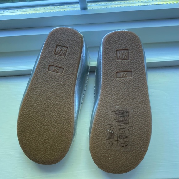 H&M silver ballet flat - Picture 5 of 5